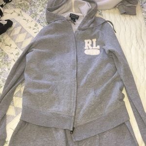 Grey track set